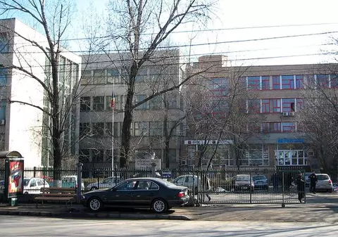 Universitatea Tehnică de Construcţii din București a anulat 30 de diplome false