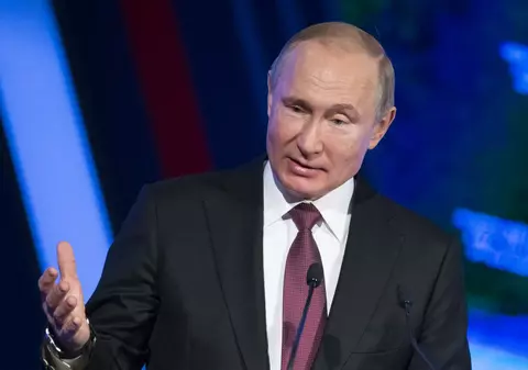 Rusia plănuiește să se deconecteze de la internet. De ce a luat Kremlinul această decizie