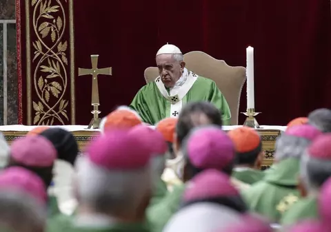 Papa Francisc promite oprirea mușamalizării abuzurilor sexuale: "Niciun abuz nu mai trebuie muşamalizat, aşa cum se obişnuia în trecut"