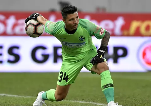 FCSB i-a prelungit contractul lui Cristian Bălgrădean. Portarul l-a convins pe Gigi Becali să-l mai păstreze un sezon
