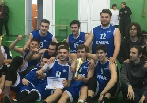Olimpiada Națională a Sportului Școlar la baschet masculin. LPS Cluj a câștigat competiția de la Sighetu Marmației