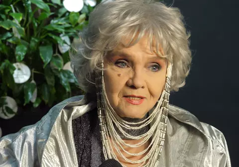 VIDEO/ La 75 de ani, Margareta Pâslaru dă lecții de modă. "Las mereu imaginația să lucreze"