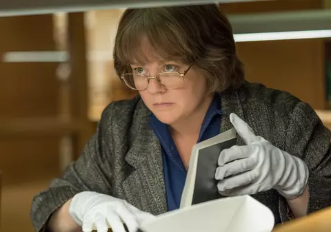 Melissa McCarthy, favorită la Oscar 2019 pentru rolul unei scriitoare falsificatoare