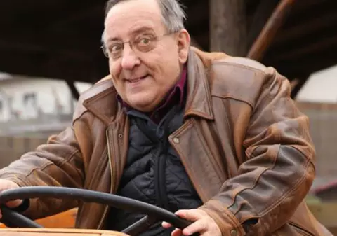 Nea Popa din serialul “La bloc” este în doliu. “A plecat într-o lume mai bună“