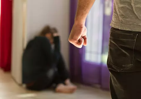 Primăria va plăti chirie de până la 1.500 de lei victimelor violenței domestice