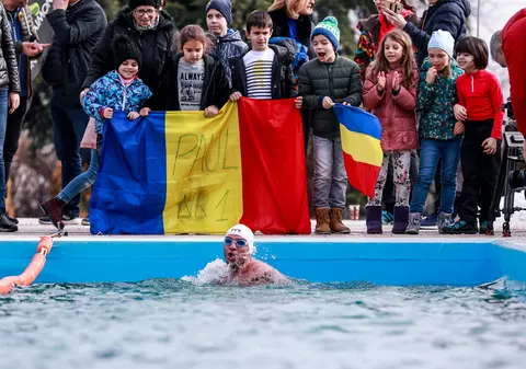 FOTO | Paul Georgescu este Omul Ghețurilor. Vrea să înoate în apele din Antarctica la -22 de grade Celsius