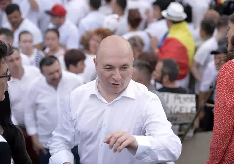 PSD și-a strâns semnăturile pentru alegerile europarlamentare. Cele mai multe nu provin de la cort, ci de la „membri și simpatizanți”