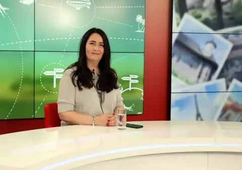 VIDEO | Amalia Năstase ne-a împărtășit experiențele minunate de peste Ocean, la „Star Trips&Tricks”. Cum se împarte între România și America, tărâmul vacanțelor ei de vis