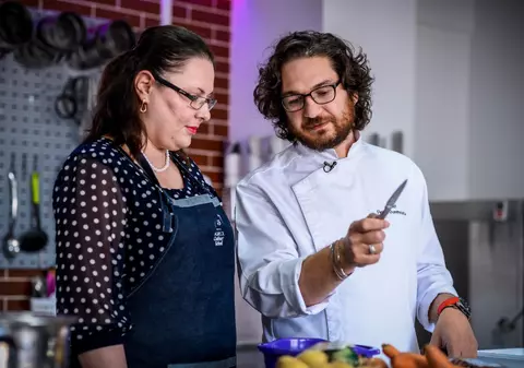 Bucuria pe care Chef Florin Dumitrescu i-a făcut-o unei fane. „Nu m-am gândit nicio secundă”