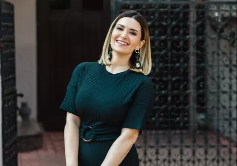 Ela Crăciun, ședință foto de colecție alături de familia ei