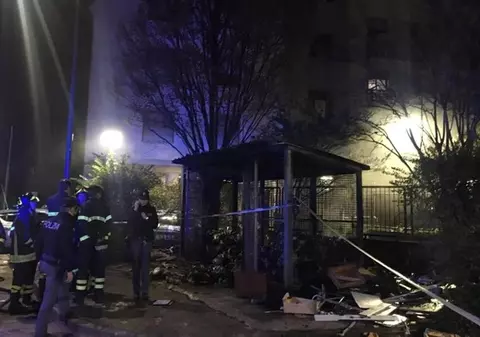 O femeie a fost tăiată bucăți și incendiată. Pompierilor nu le-a venit să creadă când au văzut cu câtă cruzime a fost maltratată victima