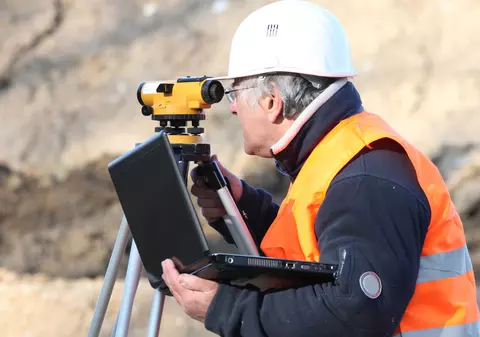 Noi fonduri pentru cadastrarea gratuită a imobilelor. Câți bani vor primi primăriile în acest an