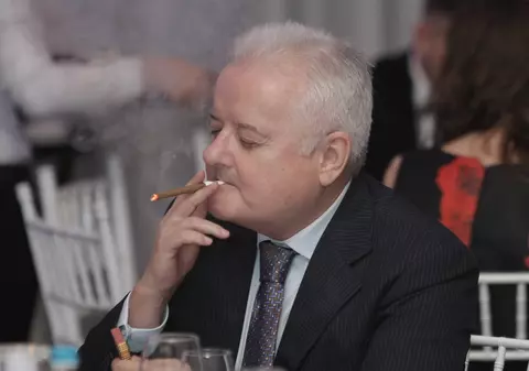 Cadou de Paște pentru Monica Gabor! Irinel Columbeanu, executat silit, iar fosta soție, obligată să vină în țară pentru partaj!