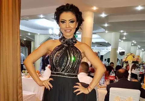 Andreea Mantea, Cristi Mitrea și fiul lor, la restaurant în Istanbul. Imaginea pe care o așteptau toți