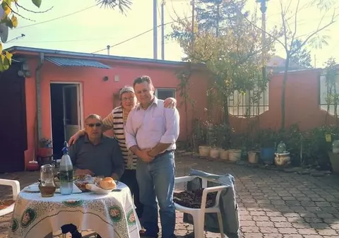 Legătura de dincolo de moarte dintre Ileana Ciuculete și Ion Dolănescu. Nașa artistei s-a ocupat de parastasele amândurora