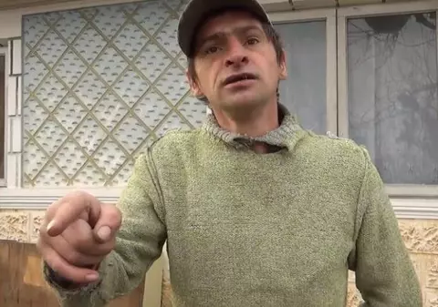O femeie din Neamț i-a răspuns concubinului la telefon în timp ce întreținea relații intime cu alt bărbat. Cum a reacționat omul înșelat / VIDEO