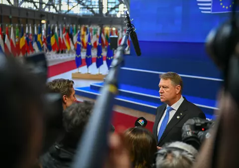 VIDEO | Klaus Iohannis, înainte de reuniunea Consiliului European: "Pe toţi ne avantajează un Brexit ordonat, este cea mai bună variantă. E bine să se termine până la europarlamentare"