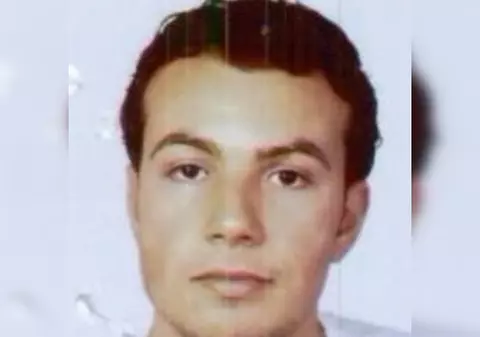 Un șef al mafiei din Italia a fost arestat după 14 ani de fugă. Ce făcea în momentul în care sute de polițiști i-au înconjurat locuința / VIDEO