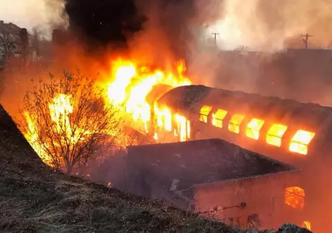 Incendiu puternic la Gara Oravița. Este una din cele mai vechi din țară |FOTO