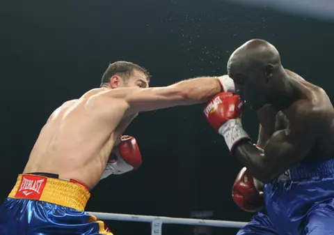 FOTO | Lucian Bute s-a retras oficial din box. Imaginile carierei lui ”Mister KO”. ”Am luat decizia cea mai bună”