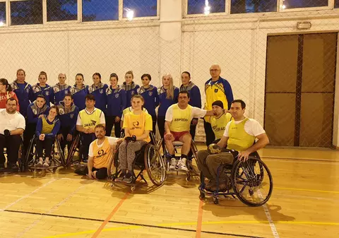 Prima echipă de handbal în scaun rulant din România, la Brașov. ”Singura dizabilitate în viaţă este o atitudine greşită”