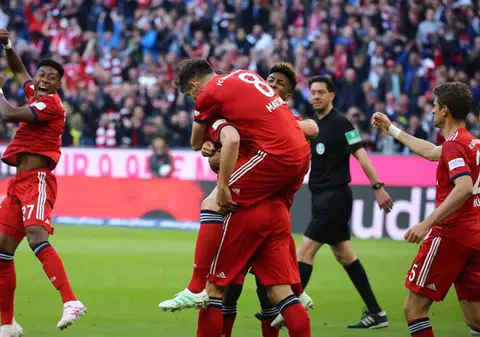 VIDEO | Bundesliga 2019, etapa a 28-a. Bavarezii s-au distrat cu Dortmund. Rezultate