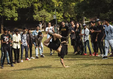 În etapa finală din Asia Express, concurenții ajung la Bollywood | FOTO