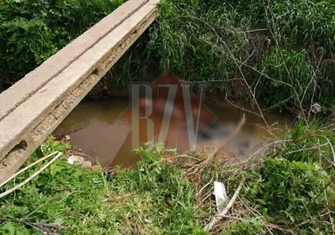 Bărbat din Vaslui, găsit mort după ce s-a înecat într-un pârâu adânc de 30 de centimetri