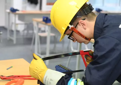 Engie România va suspenda temporar activitatea tuturor centrelor de relații cu clienții. Cum pot fi plătite facturile