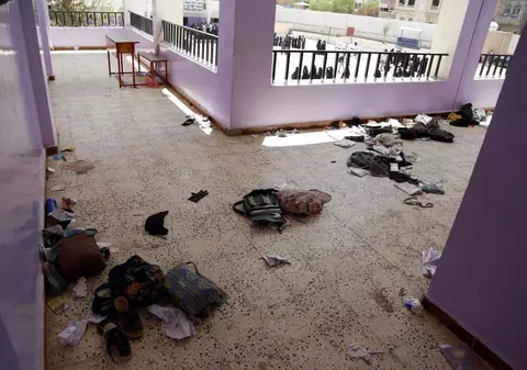 Zeci de copii sub 9 ani uciși și răniți într-o explozie în Yemen