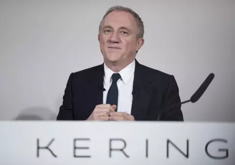 Milionarul François-Henri Pinault a anunțat suma de 100 de milioane de euro pentru reconstruirea Catedralei Notre-Dame