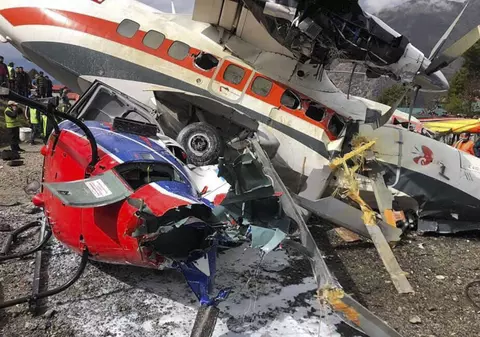 Coliziune între un avion și un elicopter pe aeroportul din Nepal. Trei oameni au murit