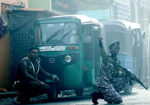 O nouă explozie controlată în Sri Lanka. Bilanțul atentatelor a crescut la 359 de morți