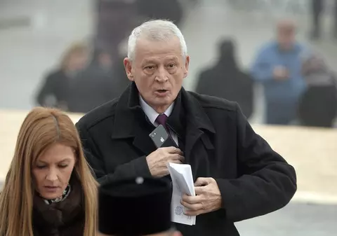 Sechestru pe casa lui Sorin Oprescu și pe cea a partenerei sale din Herăstrău, dar și pe cea din Ciolpani. Ce alte bunuri i se mai confiscă fostului primar