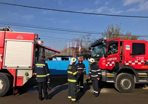 Un copil de trei ani a murit într-un incendiu într-o casă din Iași!