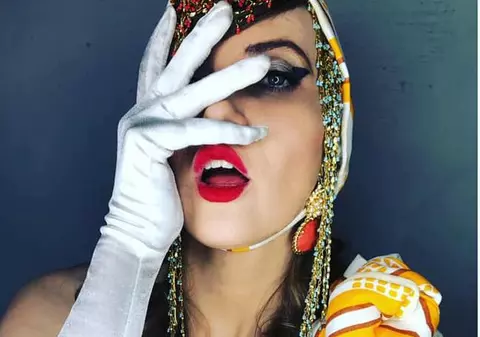 Iulia Albu, despre Gina Pistol: "Arată demențial în rochie de mireasă"