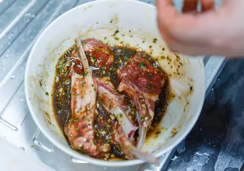 Marinată pentru miel - Baiț pentru carnea de miel REȚETĂ VIDEO