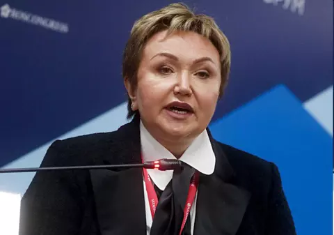 Una dintre cele mai bogate femei din Rusia a murit după ce s-a prăbușit cu avionul în Germania! Tragedia, urmată de un accident mortal cu mașina poliției care a venit la fața locului
