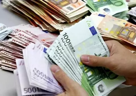 O femeie din Maramureș a reușit să obțină ștergerea unei datorii de peste 40.000 de euro. „A fost un caz social care a fost analizat uman, nu financiar”