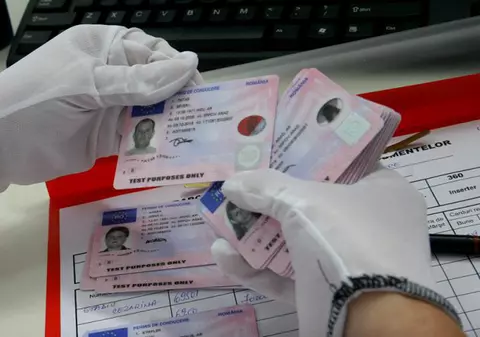 Proiect de lege: Permisul de categoria B să fie valabil și pentru motociclete ușoare