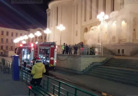 Un incendiu a fost observat luni seară lângă o catedrală ortodoxă din Arad