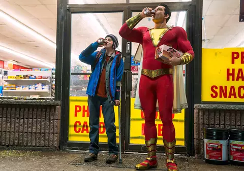 Cronică de film / «Shazam!», comedia cu supereroi care ne face să-l uităm pe Superman