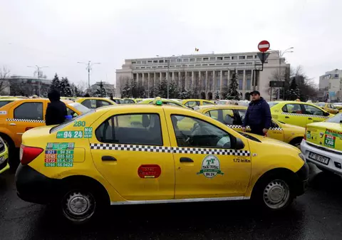 Transportatorii protestează, miercuri, în Piaţa Victoriei. Ce restricții rutiere vor fi în zonă
