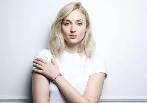 Sophie Turner a suferit de depresie din cauza criticilor primite pentru rolul din "Game of Thrones": "Mă gândeam mult la sinucidere"