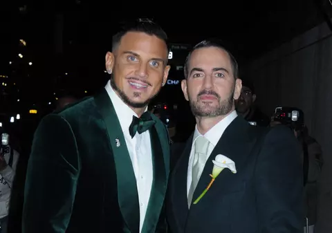 Designerul Marc Jacobs s-a căsătorit cu iubitul său. Invitați unul și unul la eveniment