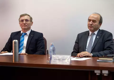 VIDEO | Schimb dur de replici între ministrul Justiției și Augustin Lazăr. Toader: „Din nefericire, v-am răscolit trecutul profesional”. Lazăr: „Eu zic că din fericire. Trebuie să se ştie totul”