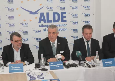 ALDE, care face parte din Executiv, cere Guvernului să reglementeze serviciile de tip ”uber”