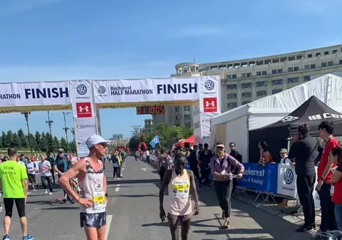 Kenyenii Paul Kariuki Mwangi şi Delvine Relin Meringor au câștigat Semimaratonul Internațional București 2019. Rezultate