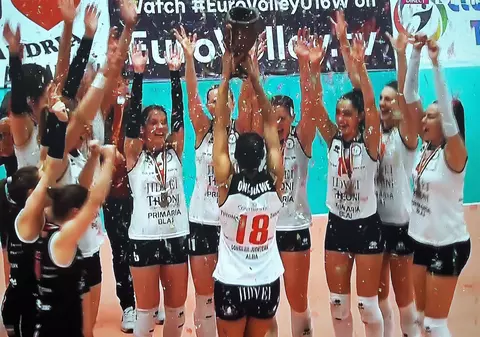 Echipa feminină Volei Alba Blaj a cucerit Cupa României