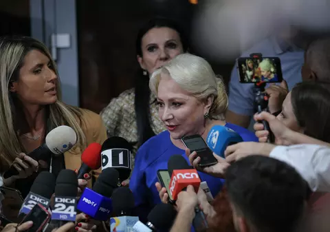 Viorica Dăncilă anunţă că nu demisionează din funcţia de premier